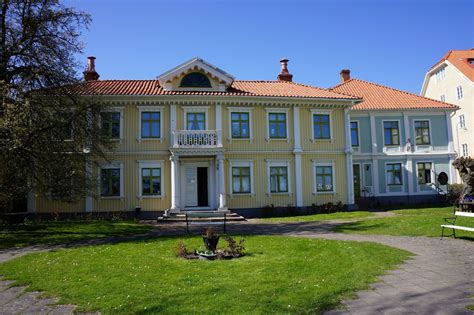 Hotell i Kalmar från 733 kr .